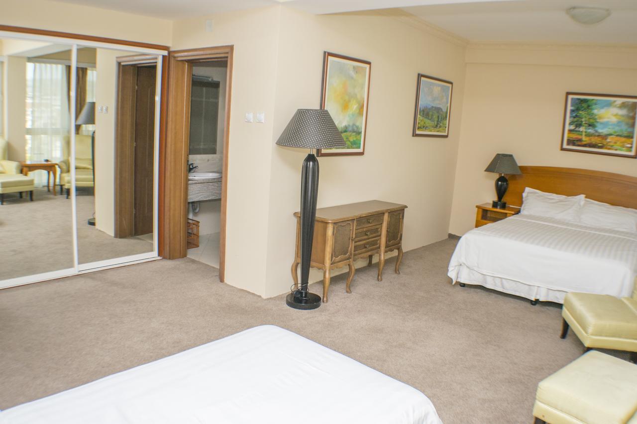 Hotel Feni Kavadarci Ngoại thất bức ảnh