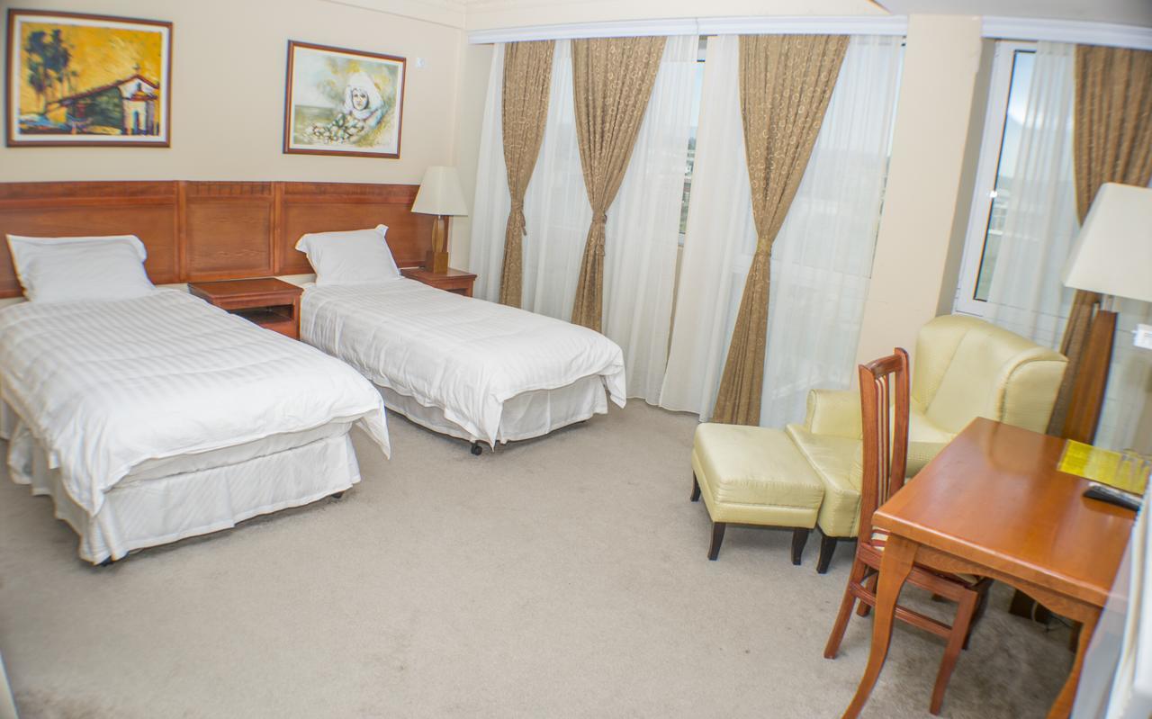 Hotel Feni Kavadarci Ngoại thất bức ảnh